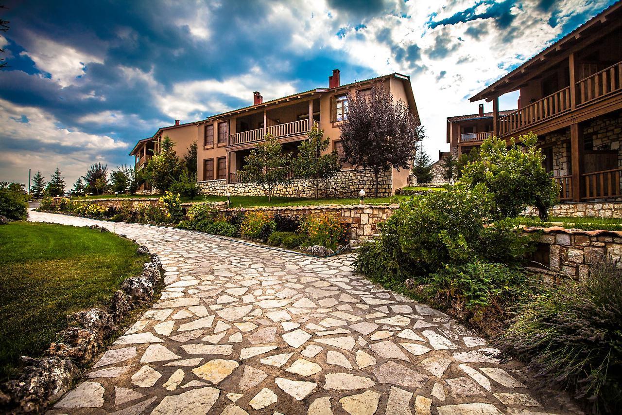 Aparthotel House