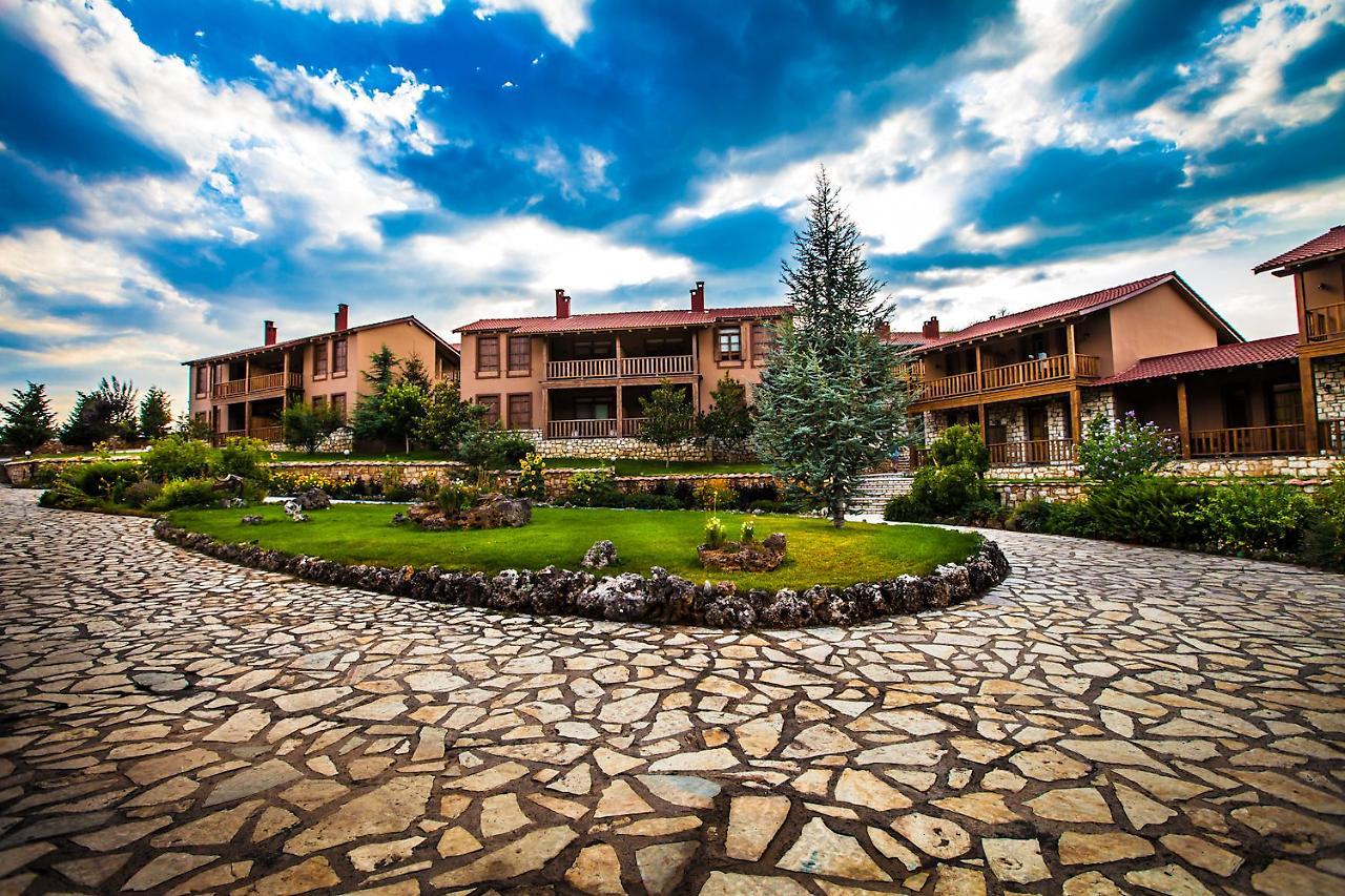 Aparthotel House 3*