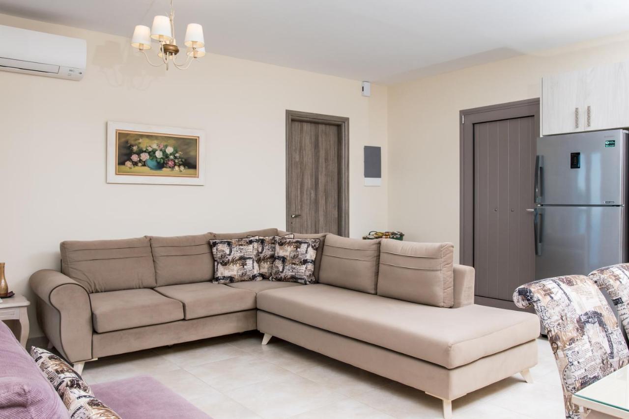 Topaz Villa Agios Nikitas