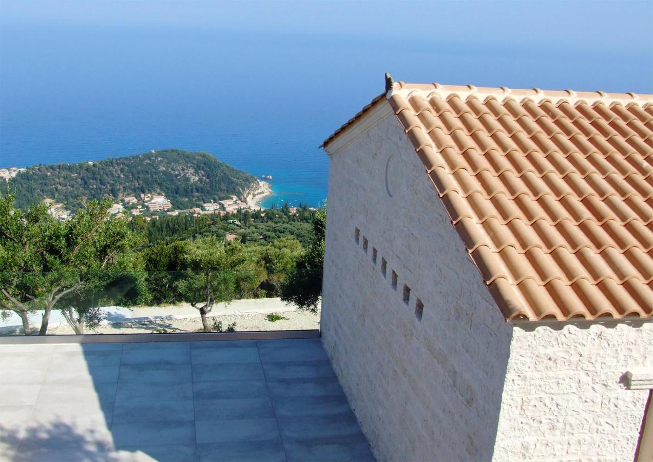 Topaz Villa Agios Nikitas