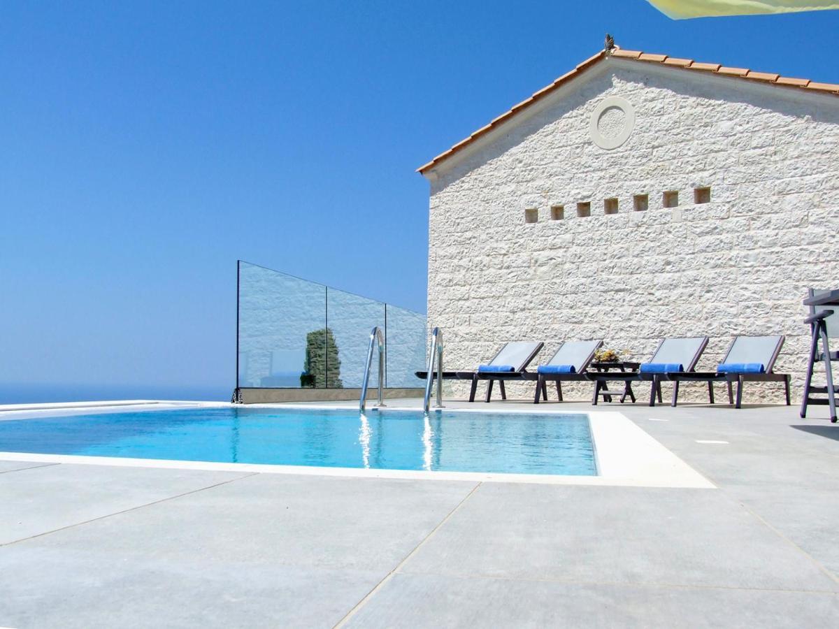 Holiday home Emerald Agios Nikitas