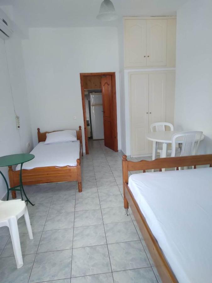 φλοίσβος Apartment Selianitika