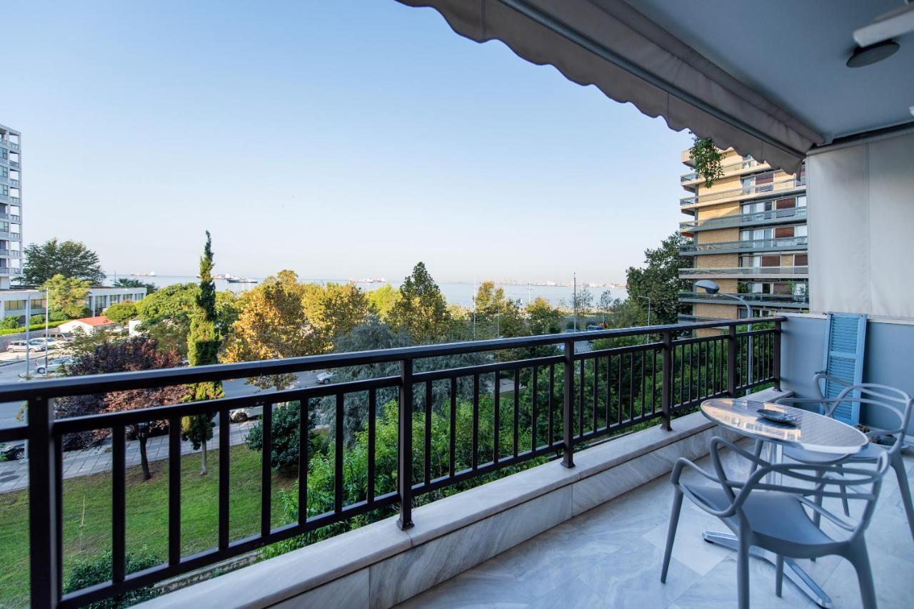 Moon Seafront 3-bedroom By Halu! Apartment *
