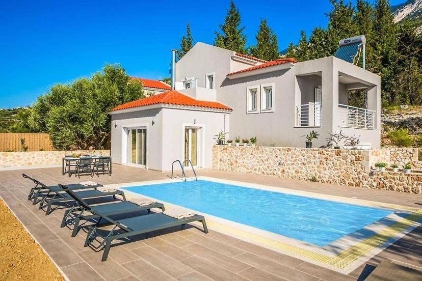 Villa Nektaria Lourdata (Kefalonia)