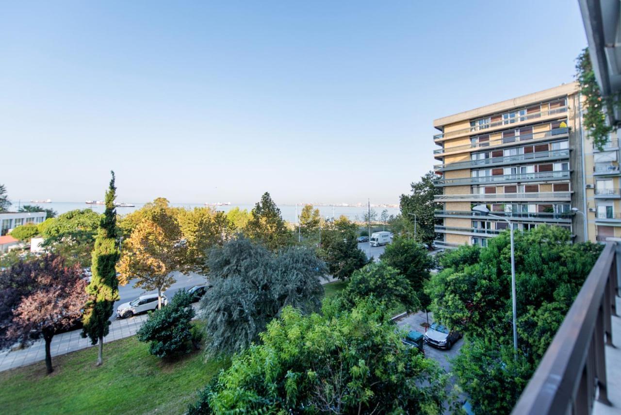 Moon Seafront 3-bedroom By Halu! * Thessaloniki