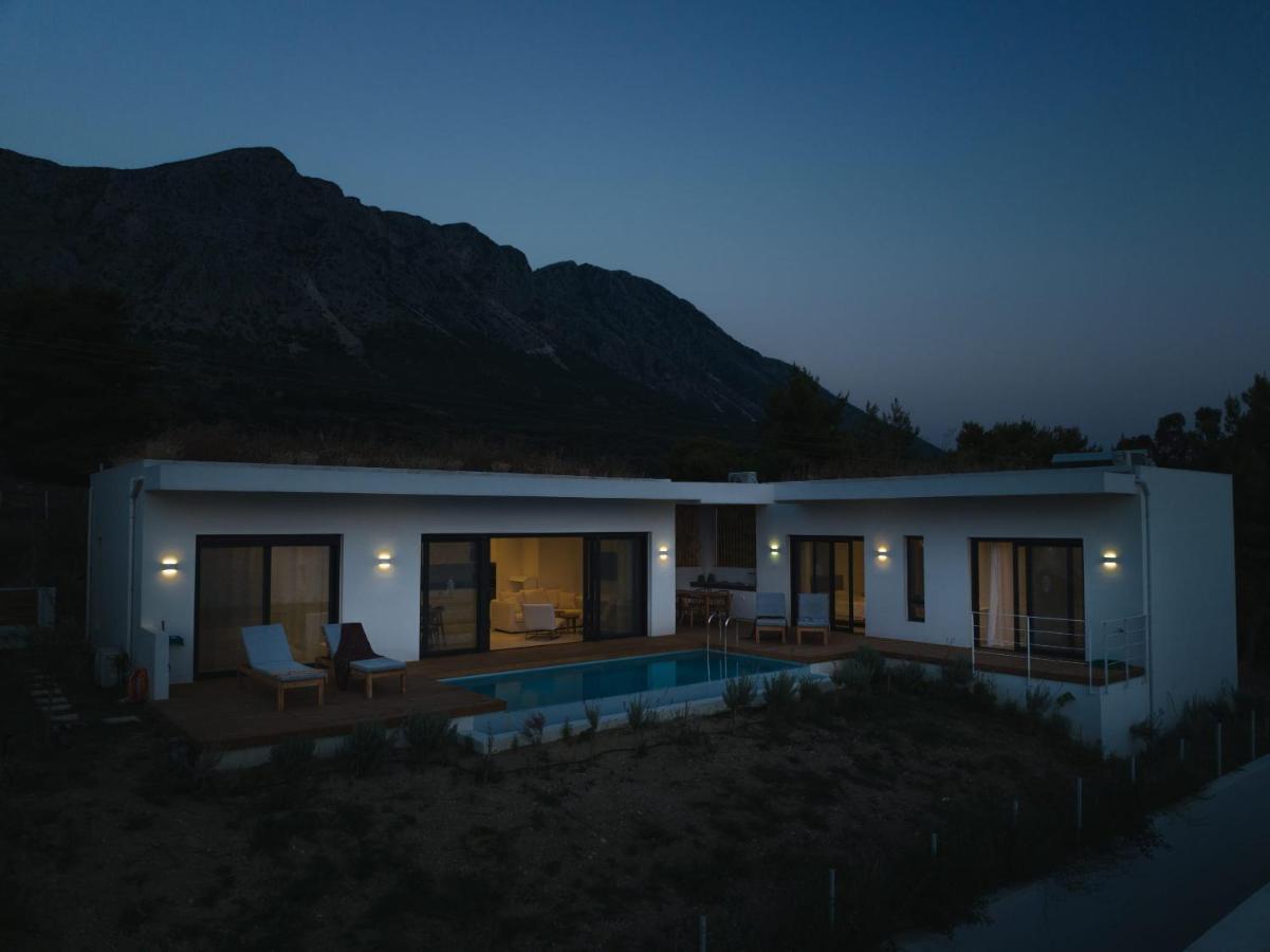 Villa Rika 3bed Private Pool Near The Sea