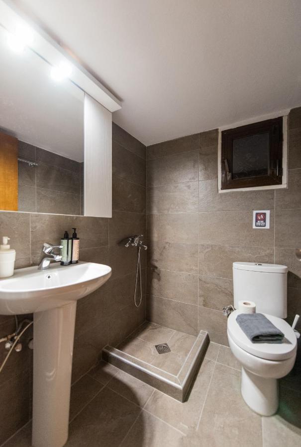 Moon Seafront 3-bedroom By Halu! Thessaloniki