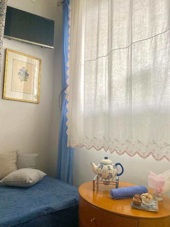 Located Melina 2 Escape * Kalamata
