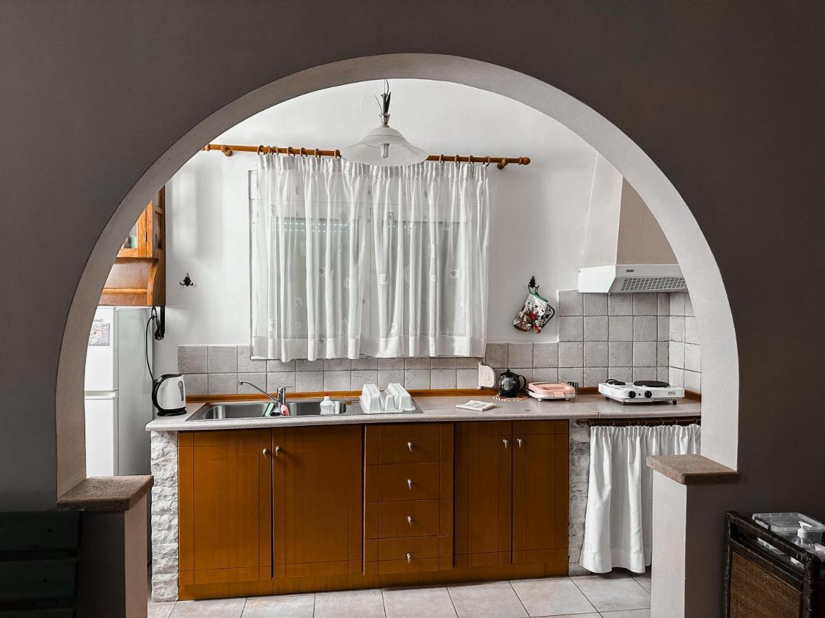 Theonia Villas Apartment