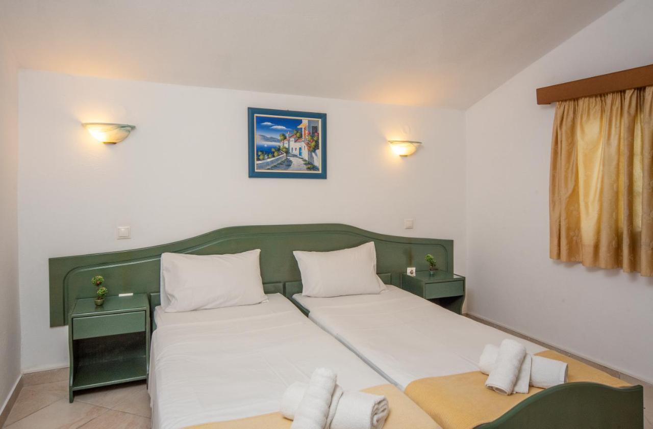 Nelli Aparthotel