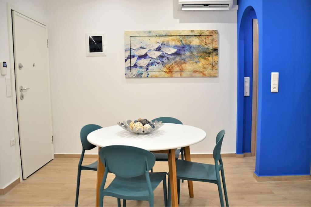 Luxurious With Sea View - Lite Blue