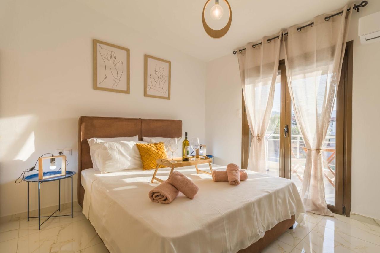 Apartment Seaside Serenity In Loutra *