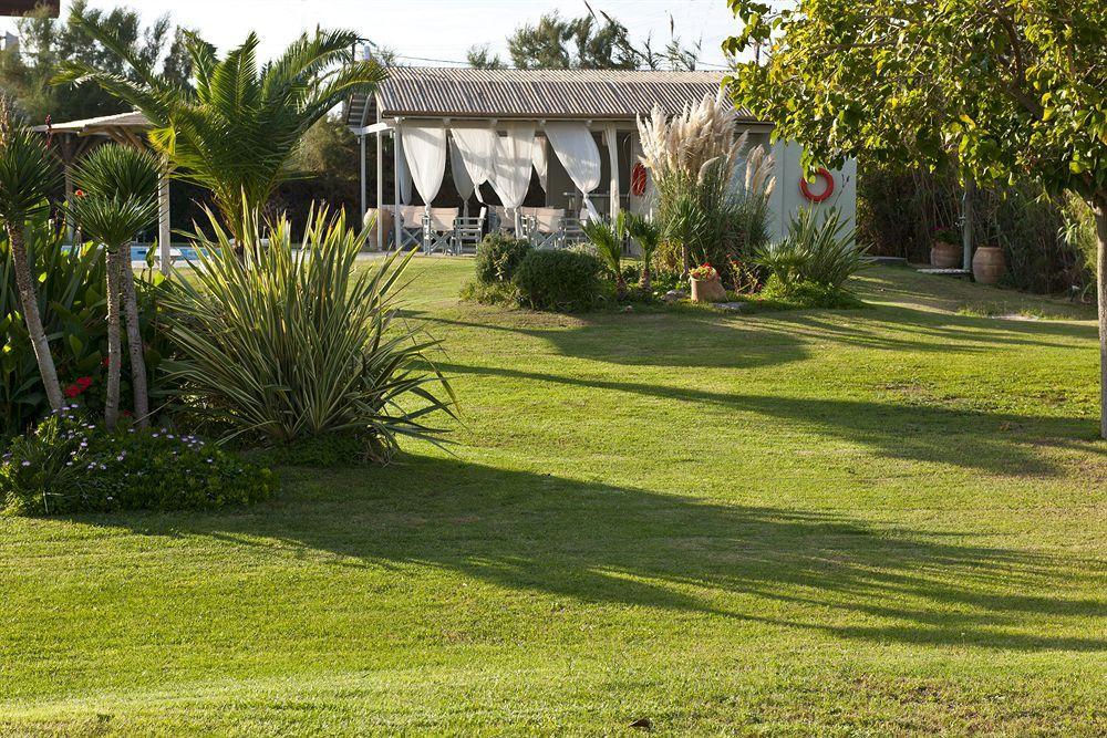 Hotel Ammos Naxos 3*