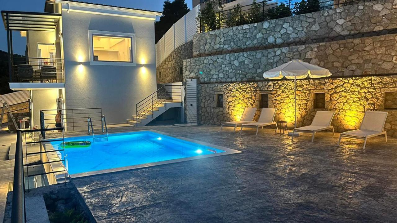 Katerinas Village Supreme With Private Pool Agios Nikitas