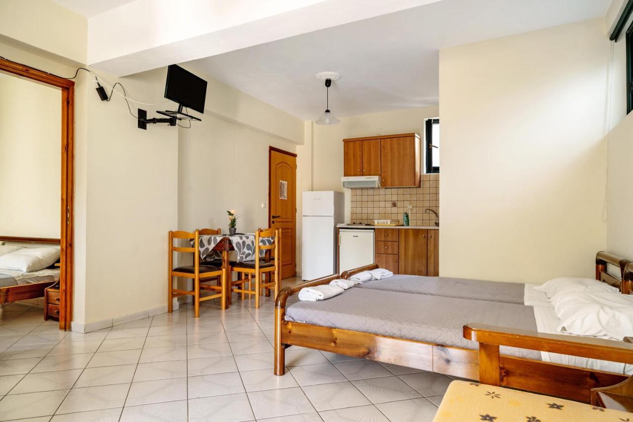 Daratos 6 Apartment
