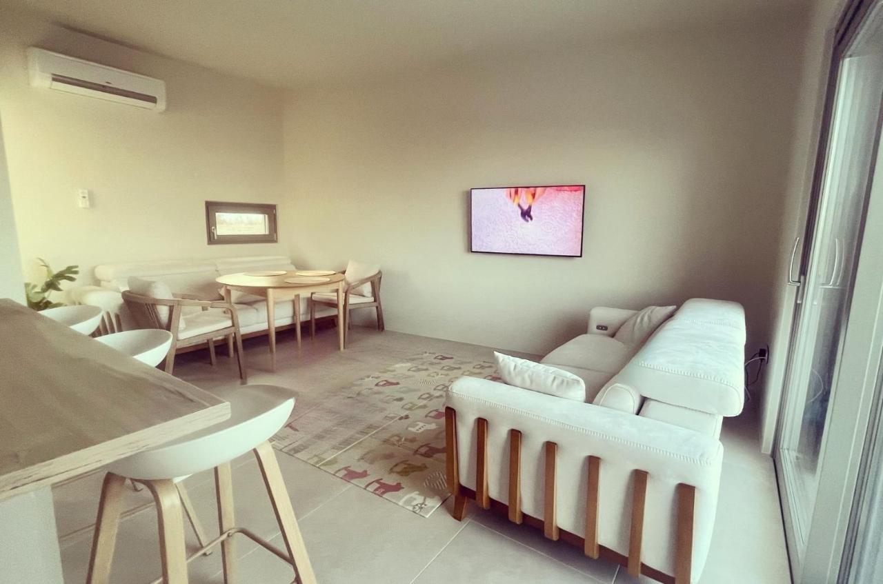 Villa Agia Anna *