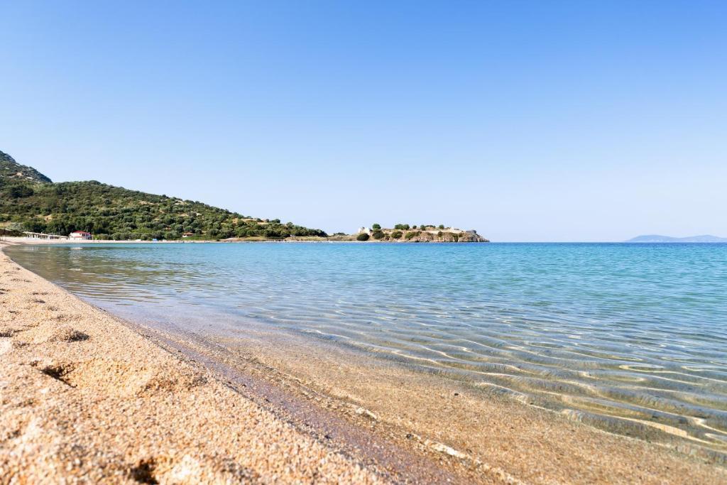 Akti Boutique Toroni