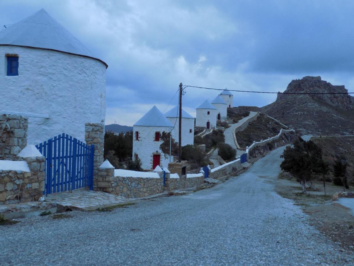 Anemi Leros *