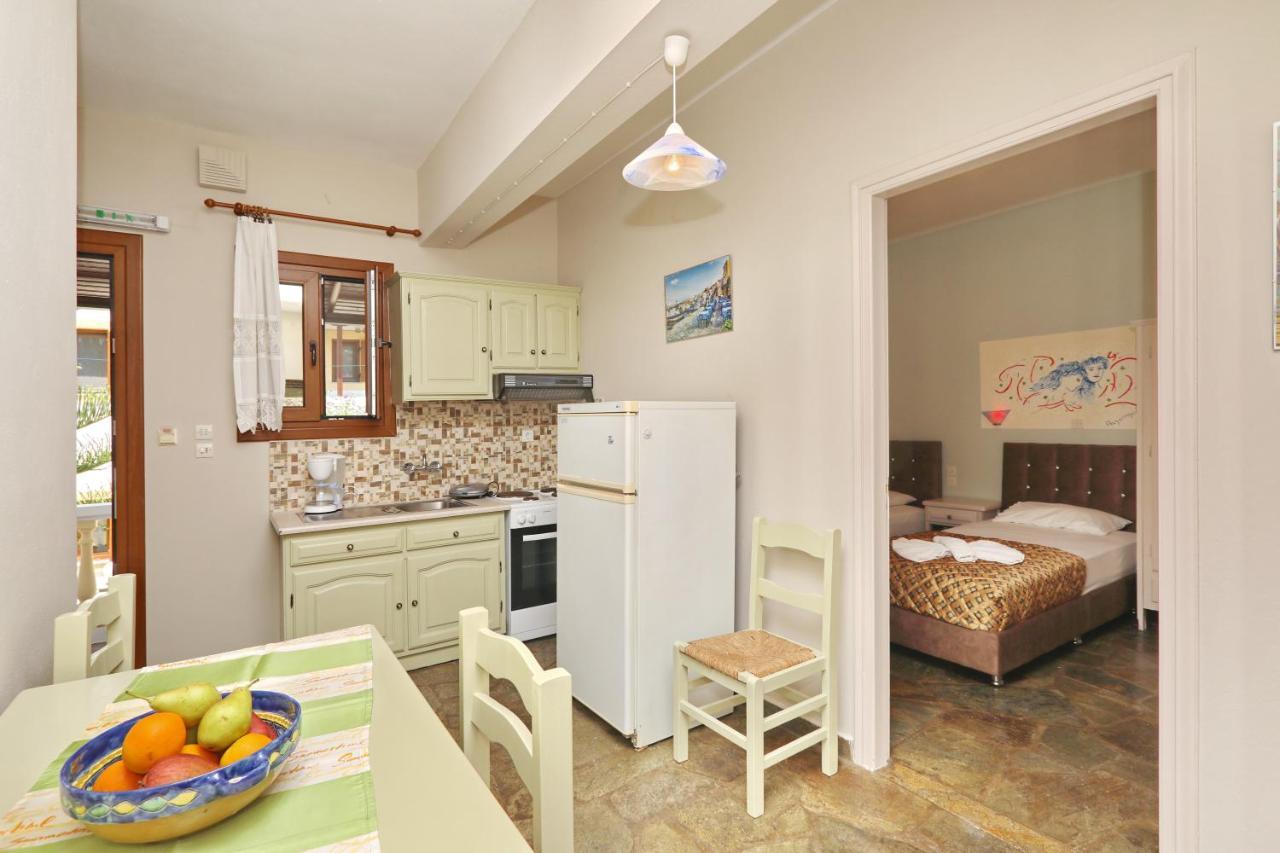Niki Apartment