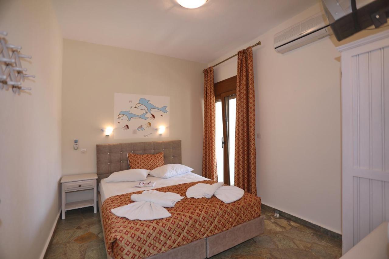 Niki Panormos (Skopelos)