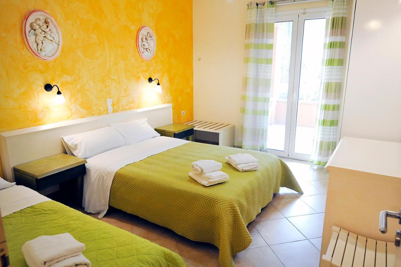 Pyramid Apartment Agios Spyridon (Corfu)