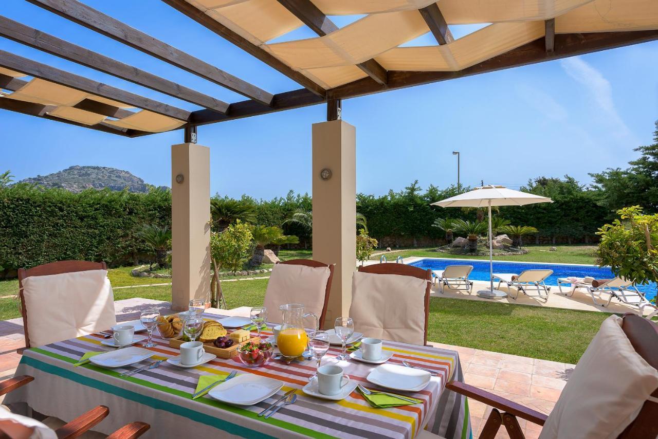 Evergreen Seaside With Private Pool *