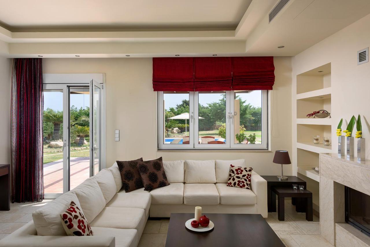 Evergreen Seaside With Private Pool * Faliraki