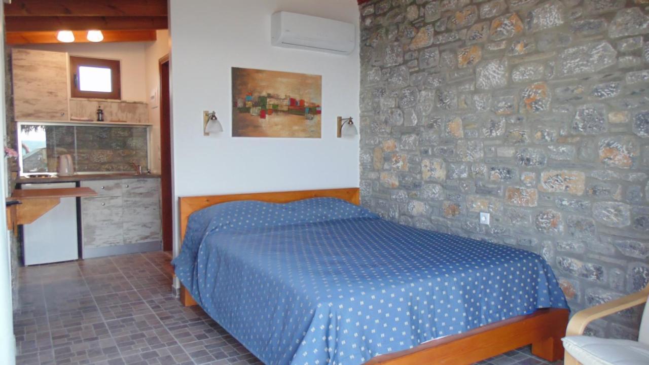 Paraktio Apartment *