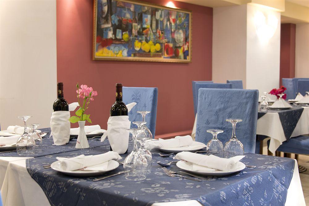 Hotel Angelika Pallas 3*