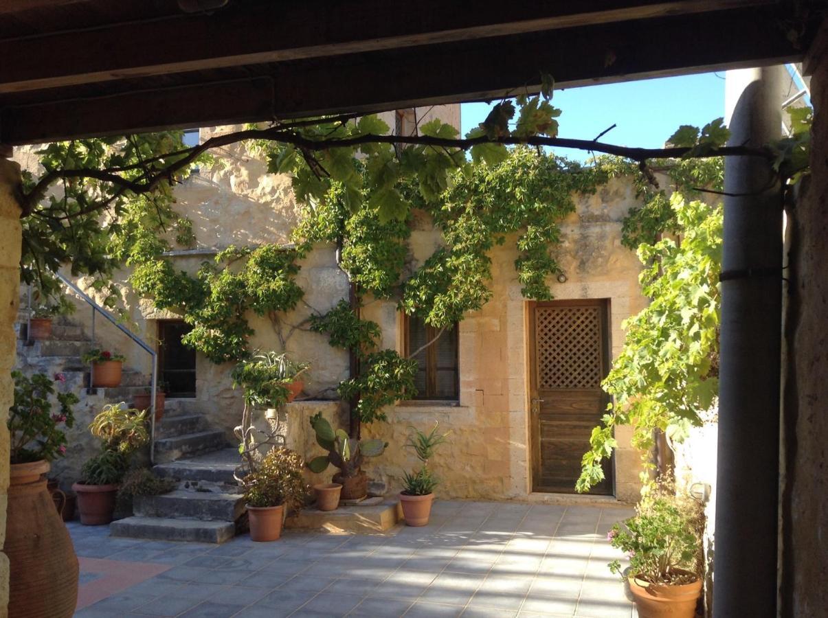 Villa Alexandrou