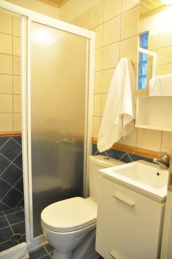Artemis Hotel Pefki (Evia)
