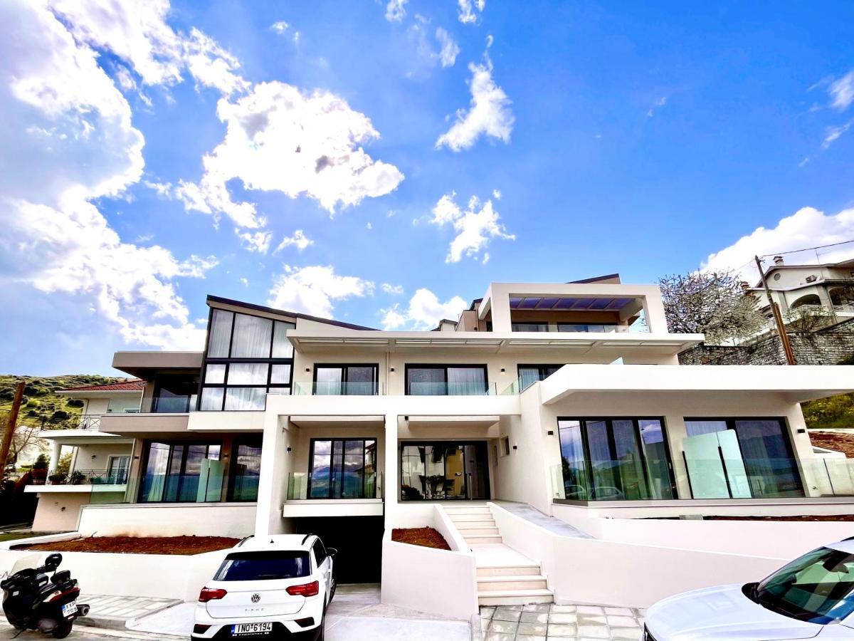 Hill Luxury