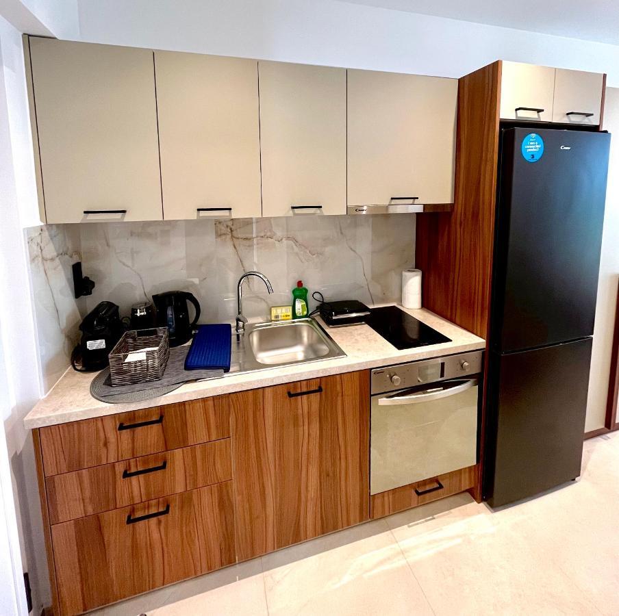 Hill Luxury Aparthotel *