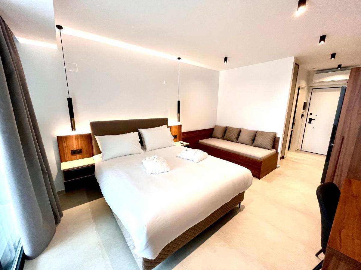 Hill Luxury Aparthotel