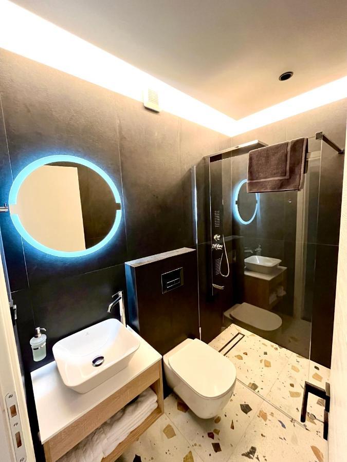 Hill Luxury Aparthotel *