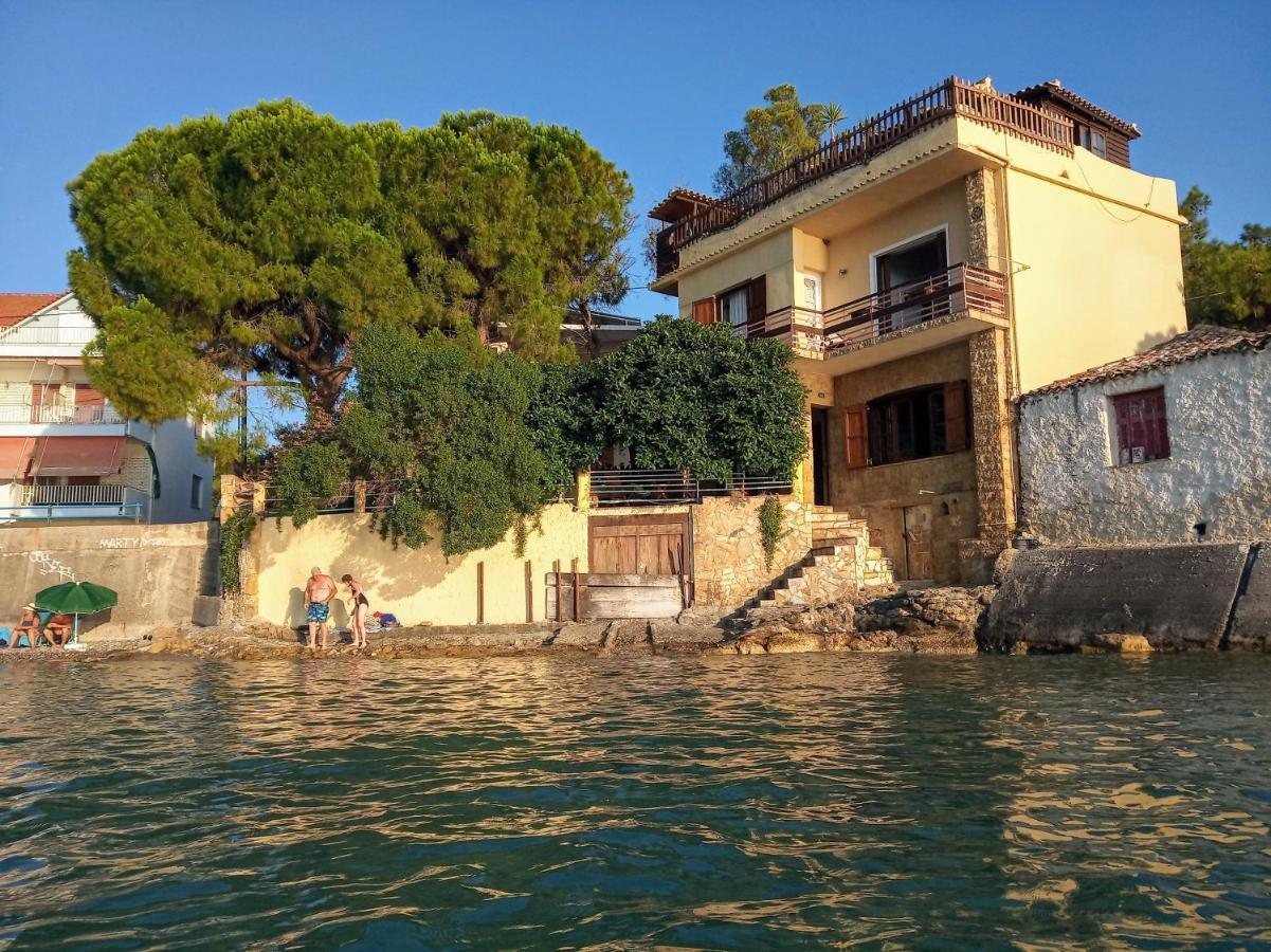Nikos Panagiotareas House