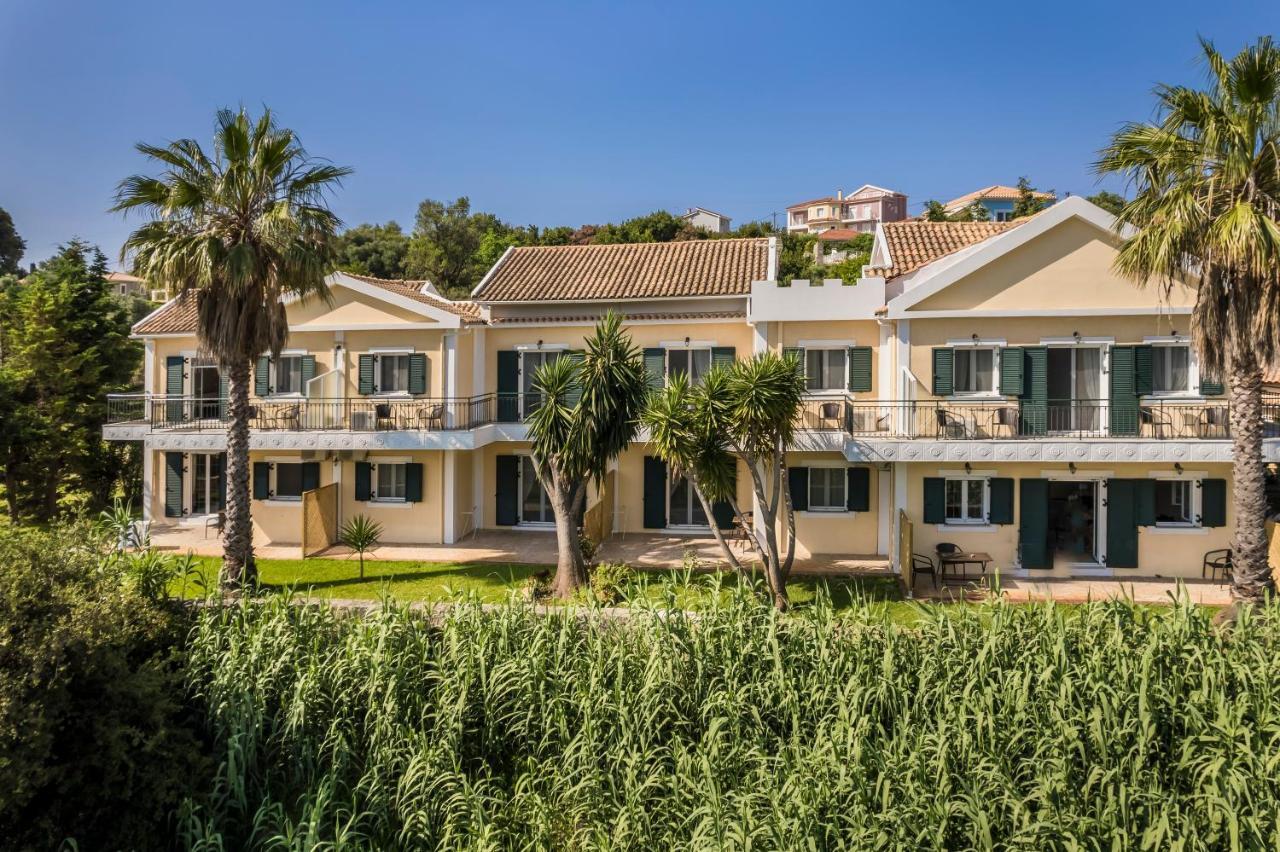 Theros Retreat Aparthotel