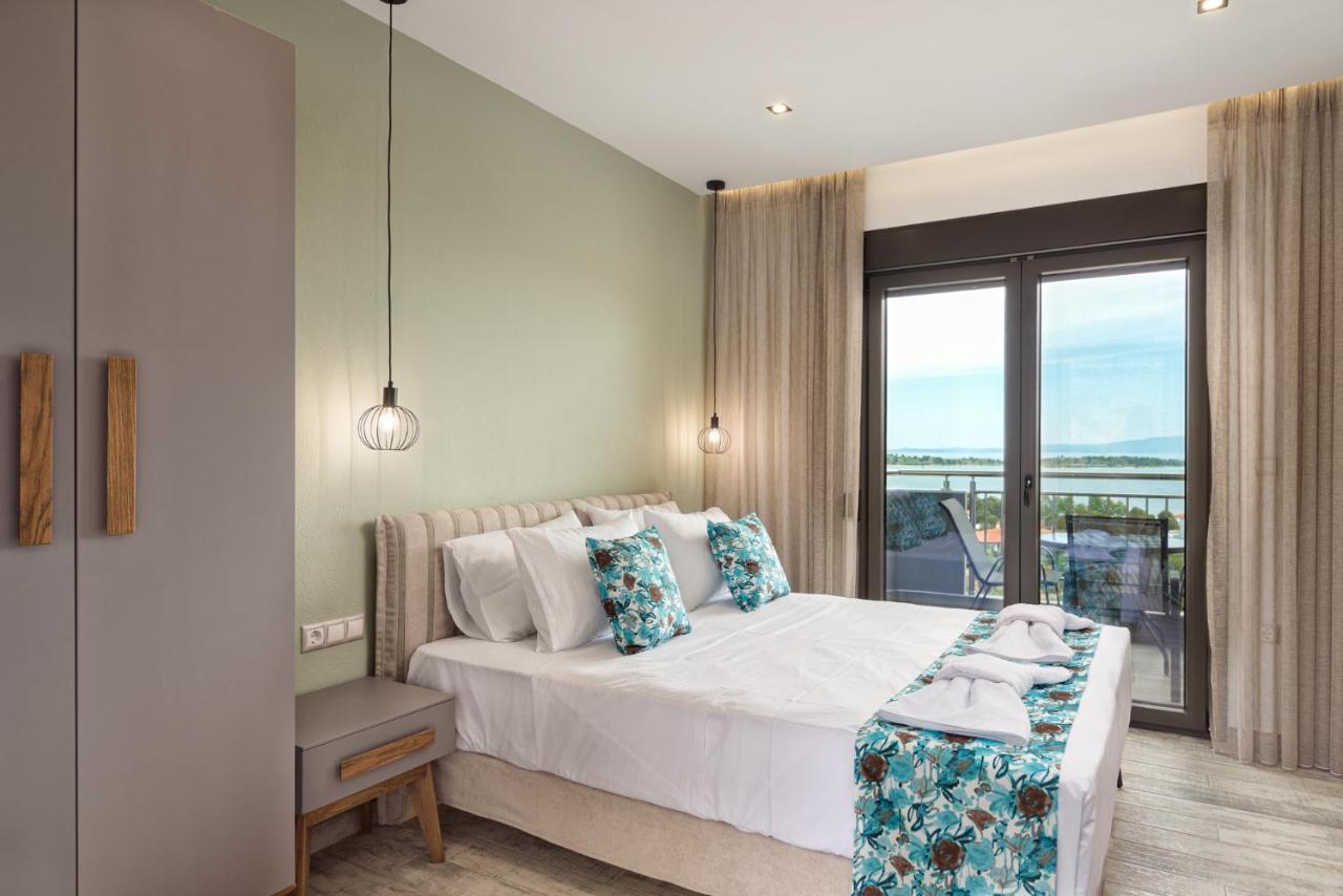 Thea Luxury Aparthotel Vourvourou