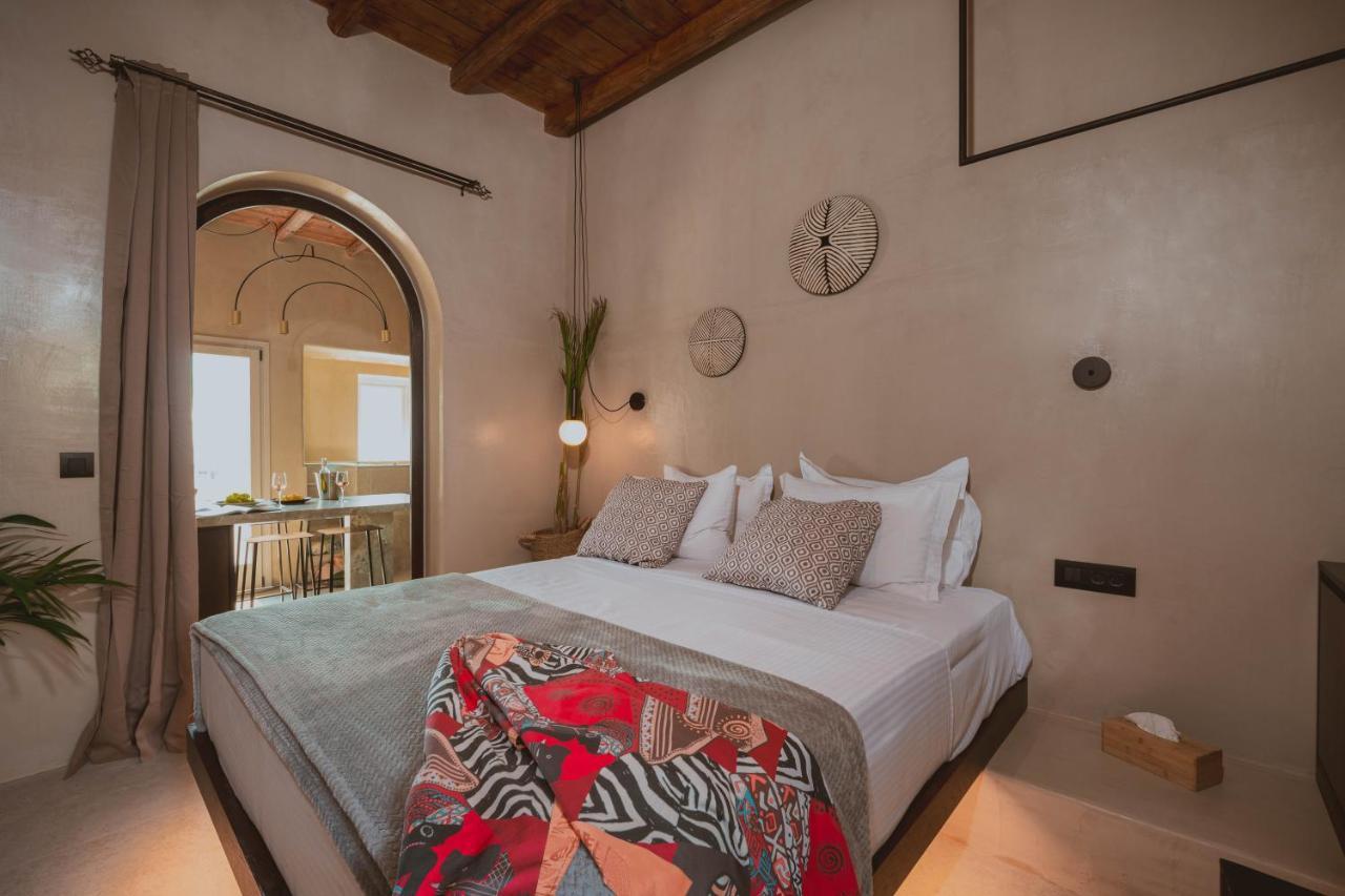 Legends In Town, By Mykonos High Aparthotel *