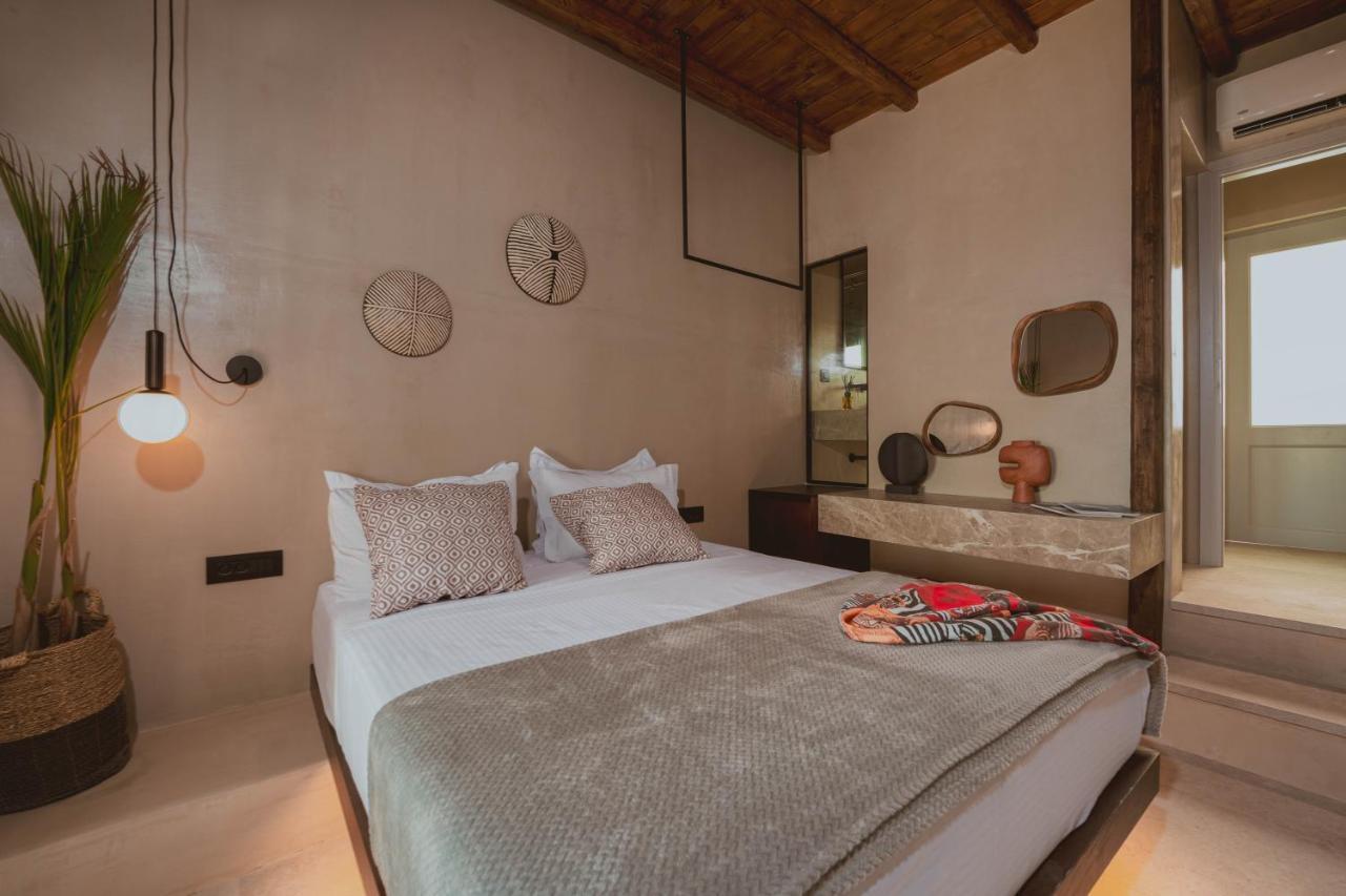 Legends In Town, By Mykonos High Aparthotel