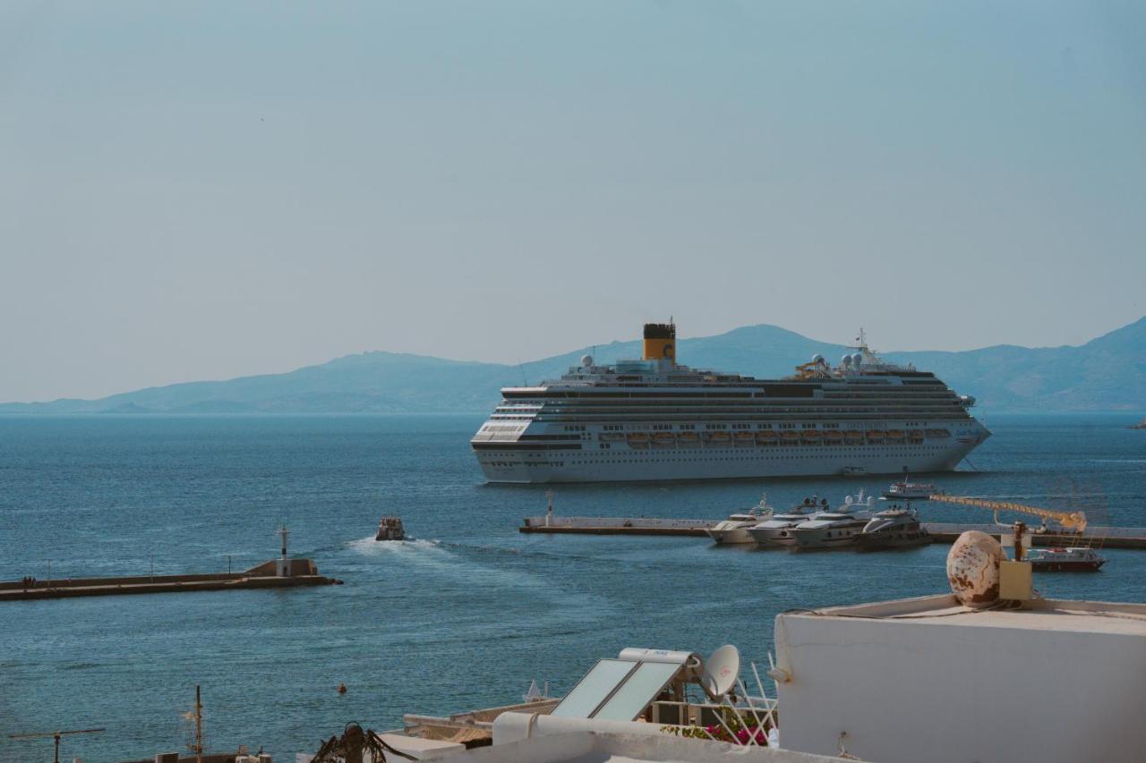 Legends In Town, By Mykonos High Mykonos Town