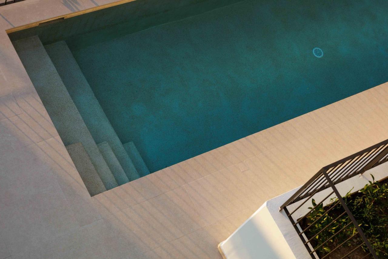 Aparthotel Sunshine By Athens Riviera *