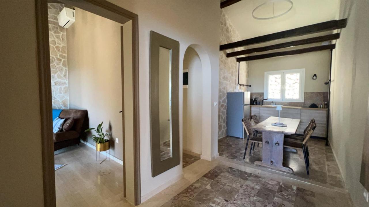 Apartment La Strade Apartments, Adults Only With Private Pool
