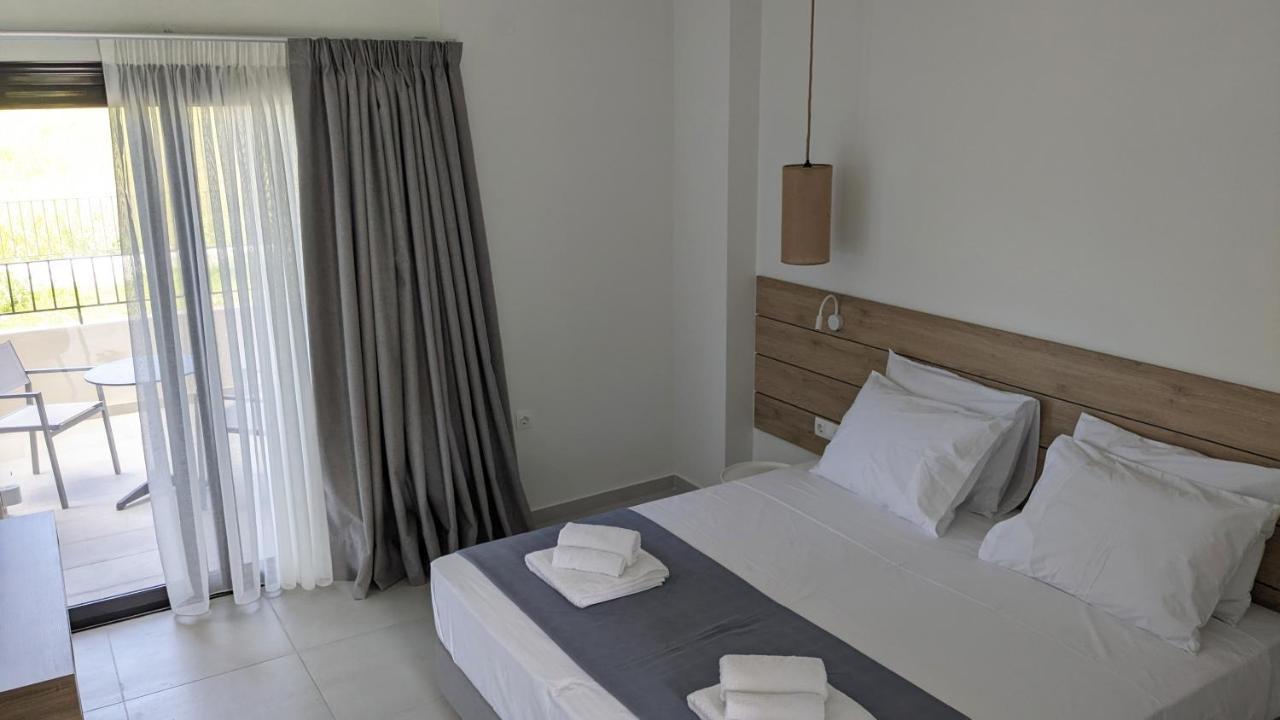 Hotel Costa Ionica - Seaside Mytikas (Aetolia-Acarnania)