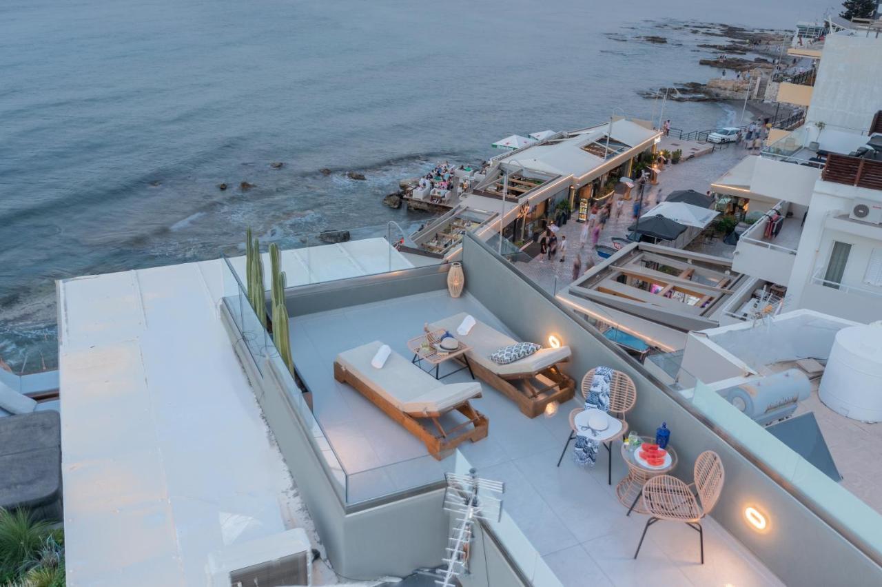 Front Hersonissos (Crete)