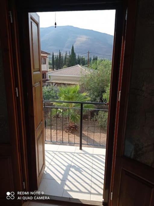 Holiday home Delphi View!