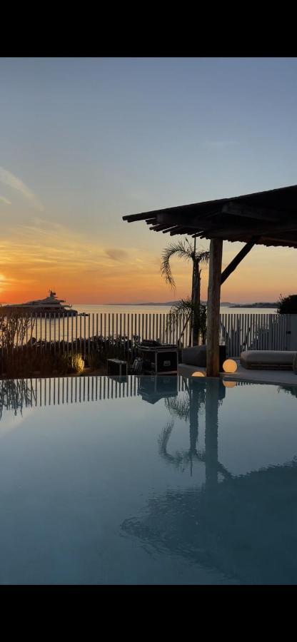 Seafront Athens Riviera Villa *