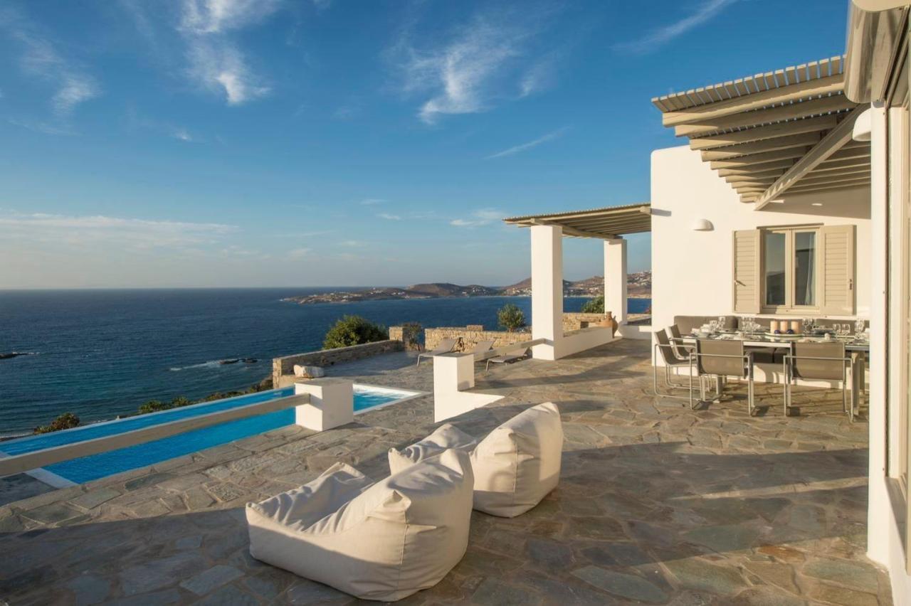Platinum Paros 3 Bedroom Amazing Sea Views Private Infinity Pool Access Parikia Villa Parasporos