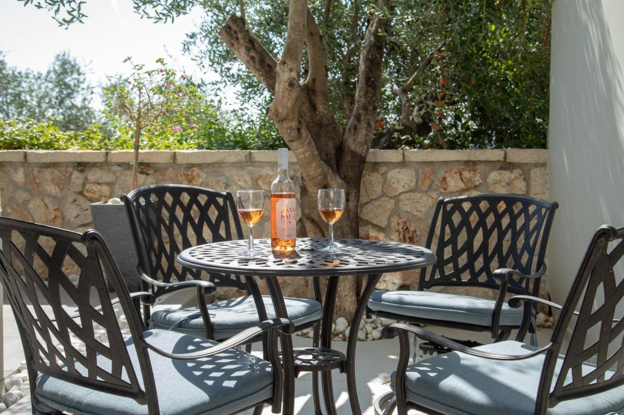 Driftwood Luxury * Corfu (city)
