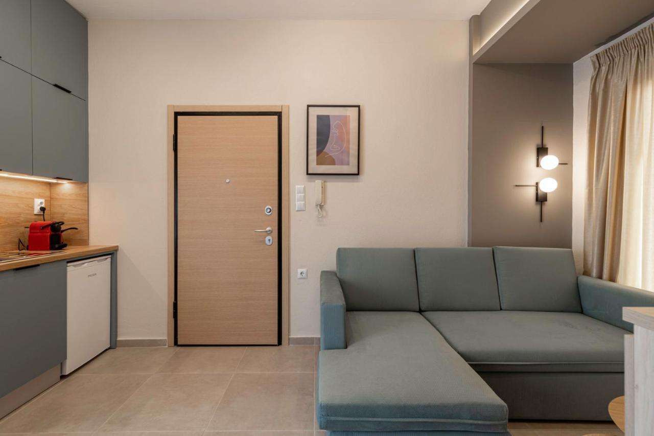 Apartment Thea Small House *